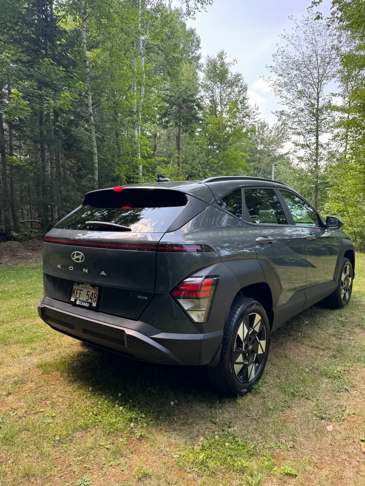 2024 Hyundai Kona Prefered  Image