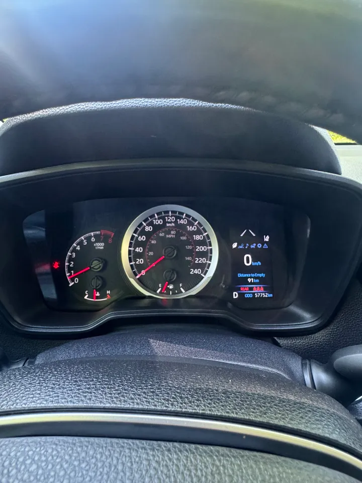 2022 Toyota Cross LE AWD Image