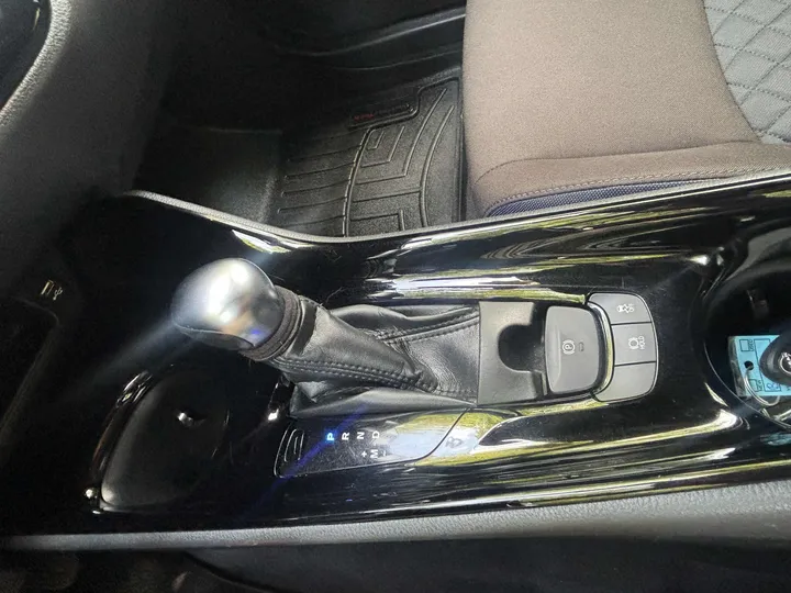 2020 Toyota CH-R Limited Image