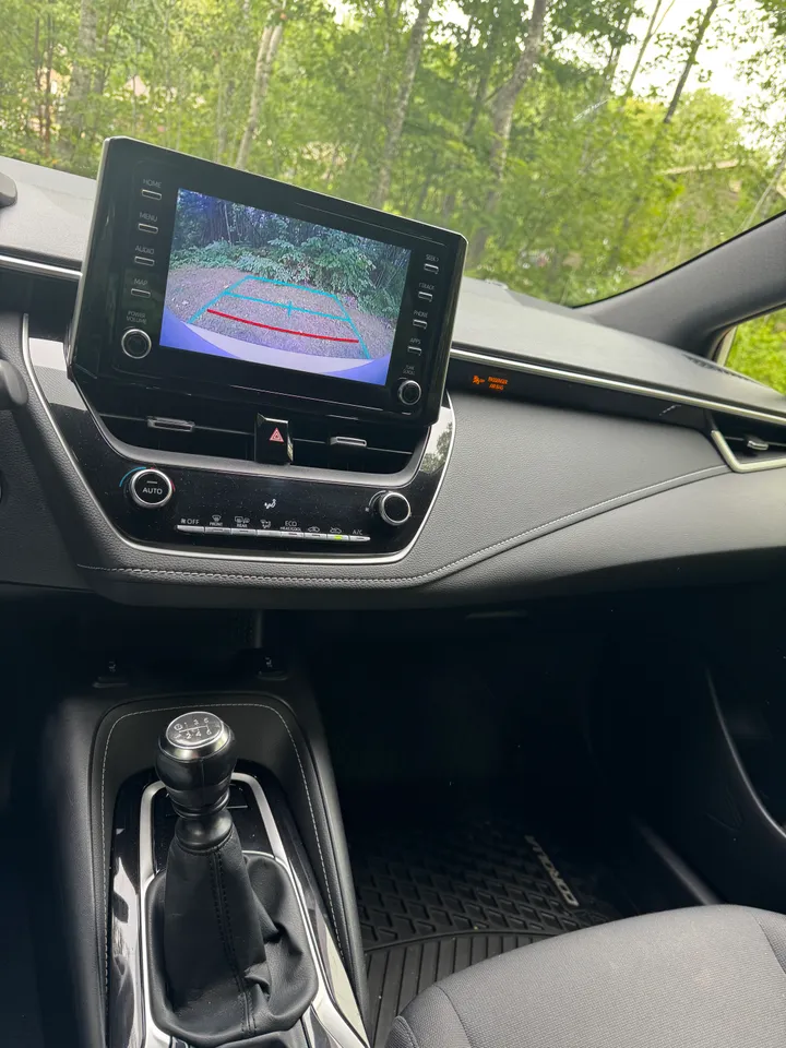 2020 Corolla Hatchback SE Image