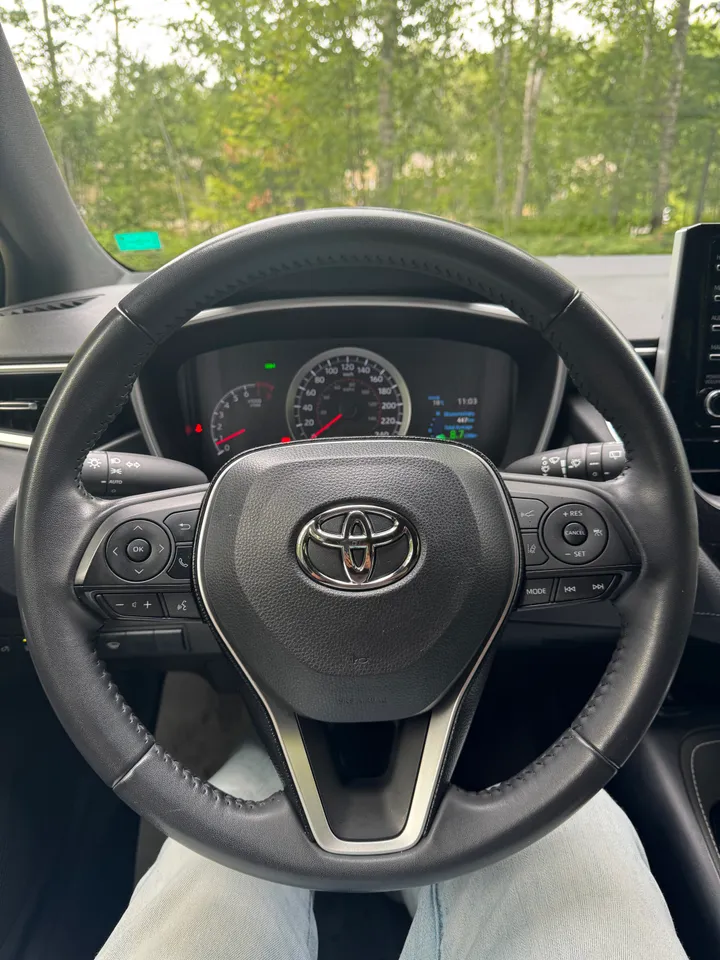 2020 Corolla Hatchback SE Image