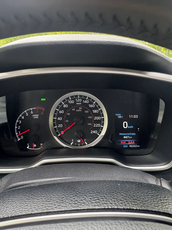 2020 Corolla Hatchback SE Image