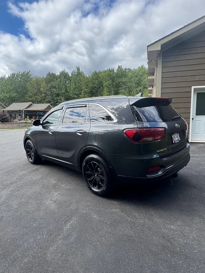 2019 Kia Sorento Lx V6 Image