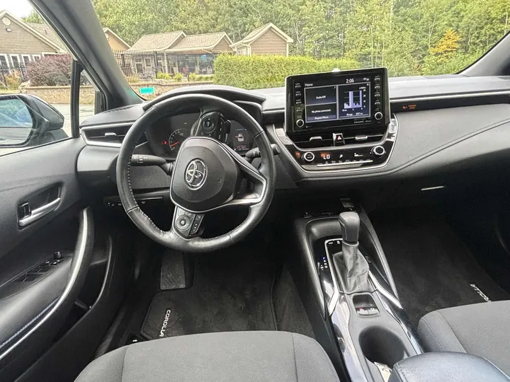 2022 Toyota Corolla SE Image