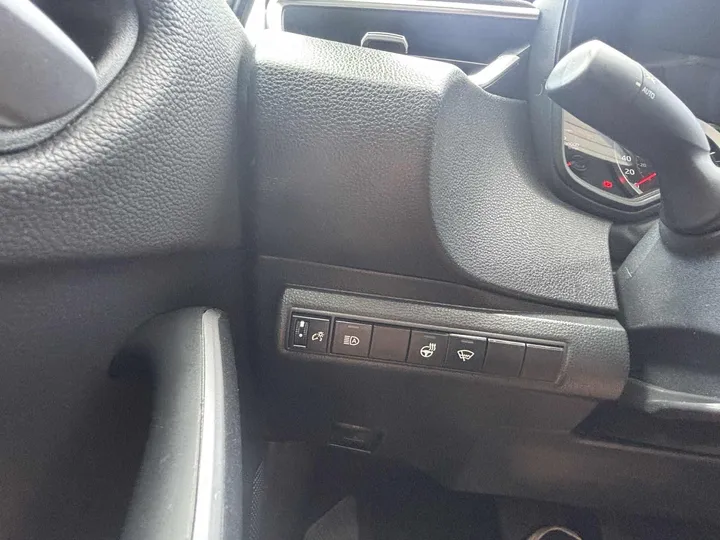2022 Toyota Corolla SE Image