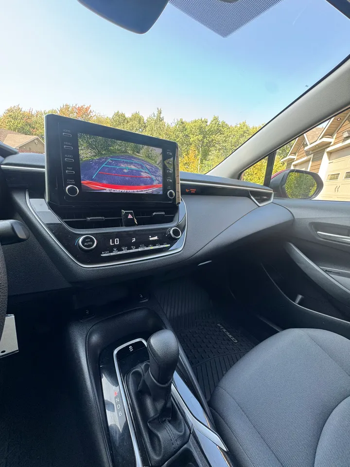 2020 Toyota Corolla Le Image