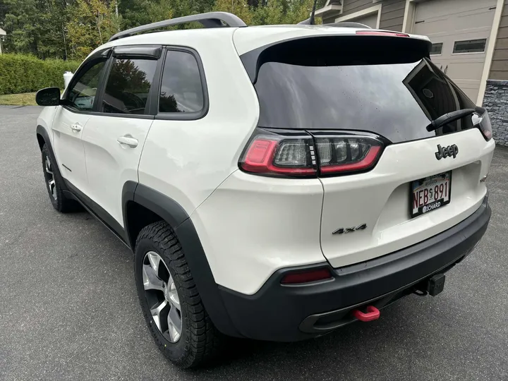 2019 Jeep Cherokee Trailhawk Image