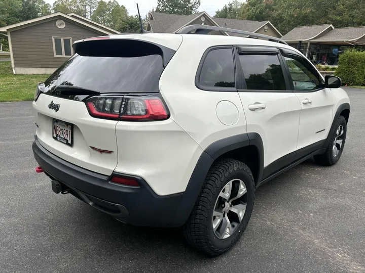 2019 Jeep Cherokee Trailhawk Image