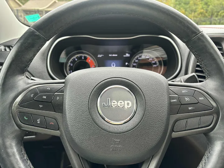 2019 Jeep Cherokee Trailhawk Image