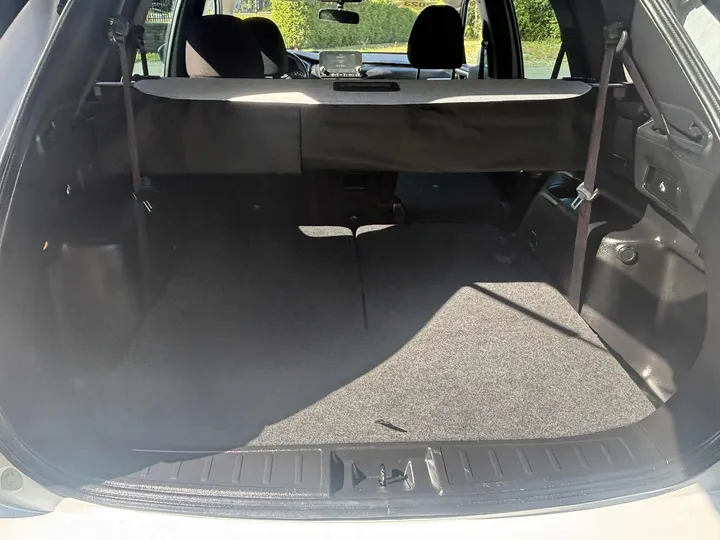 2023 Mitsubishi Outlander Image