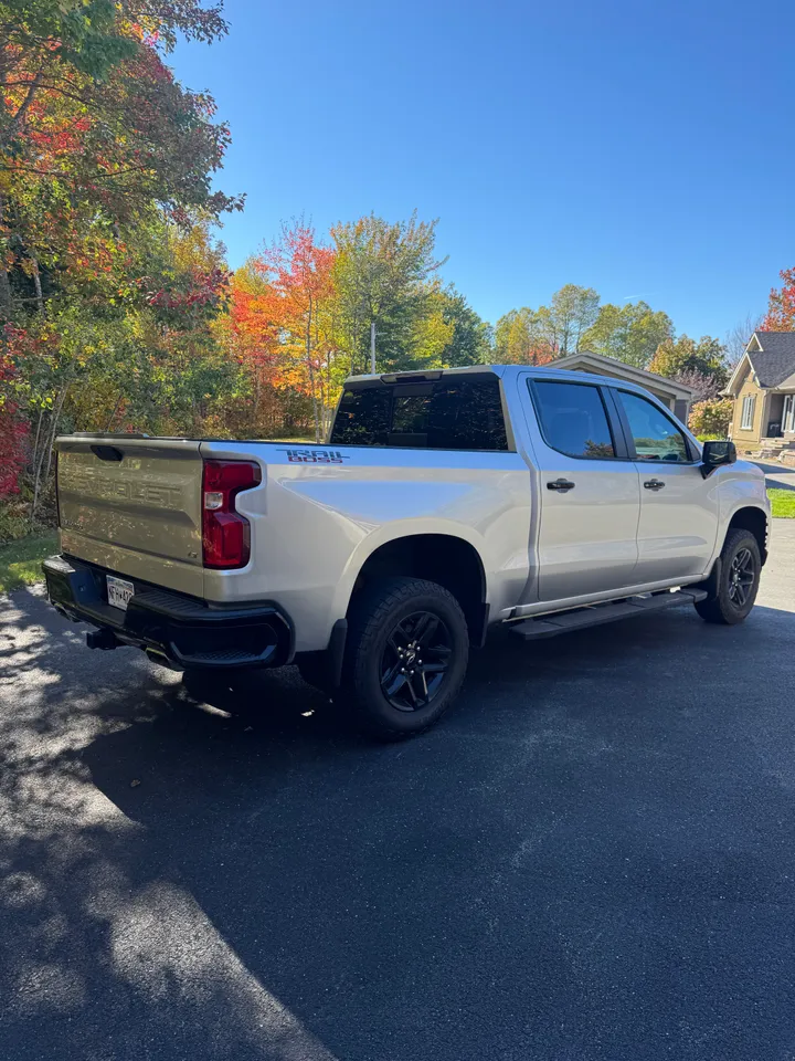 2022 Chevrolet Silverado Trailboss Image