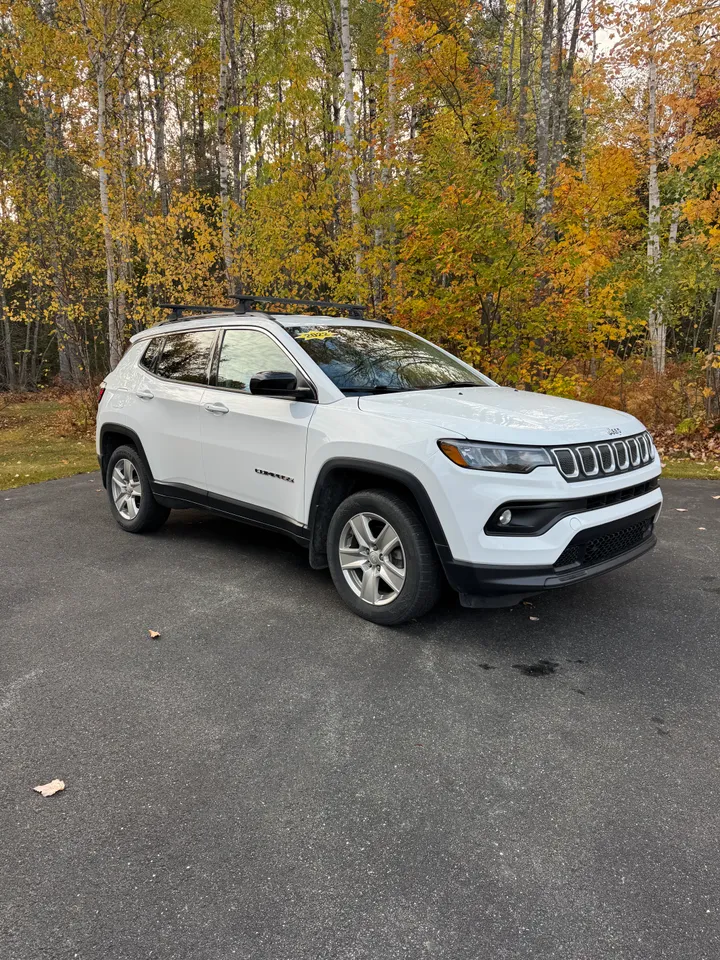 2022 Jeep Compass North  Image