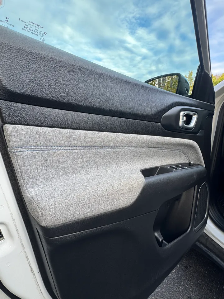 2022 Jeep Compass North  Image