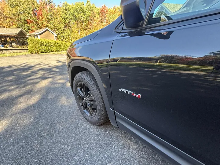 2022 Gmc Terrain AT4 Image