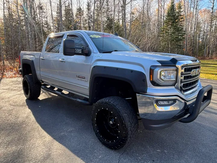 2017 Gmc Kodiak Image