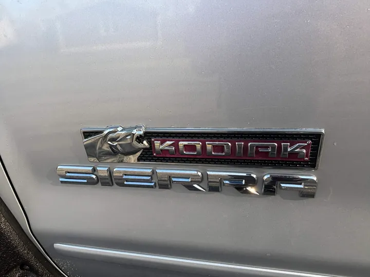 2017 Gmc Kodiak Image