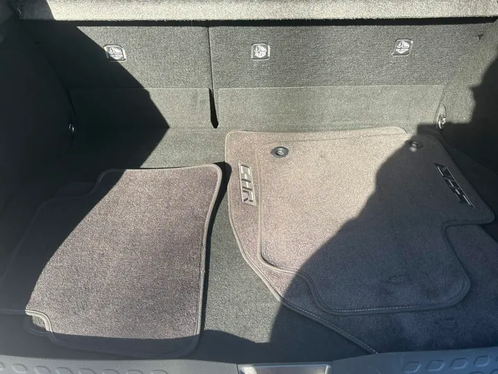 2020 Toyota CH-R XLE Image