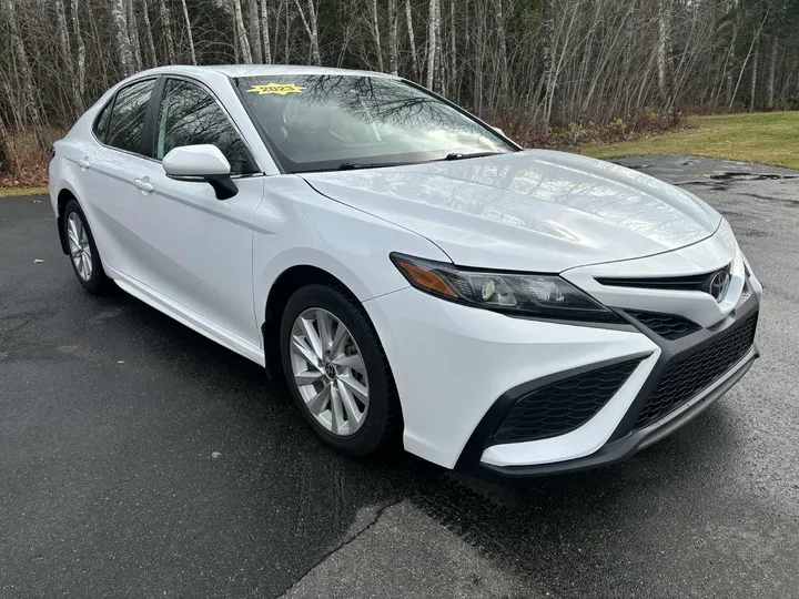 2023 Toyota Camry SE Image