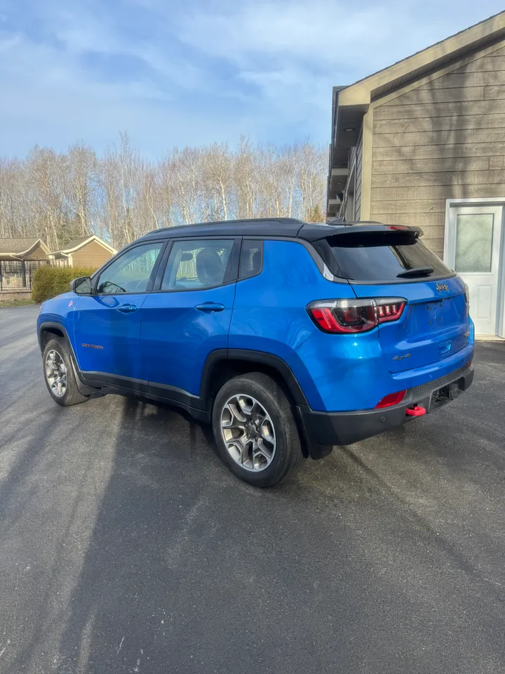 2021 Jeep Compass Trailhawk Image