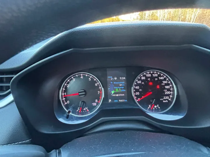 2020 Toyota Rav 4 LE Image