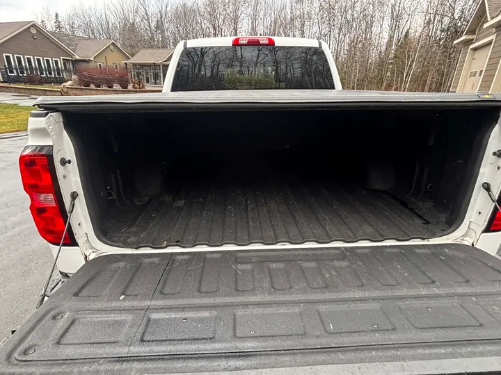 2018 Chevrolet Silverado  Image