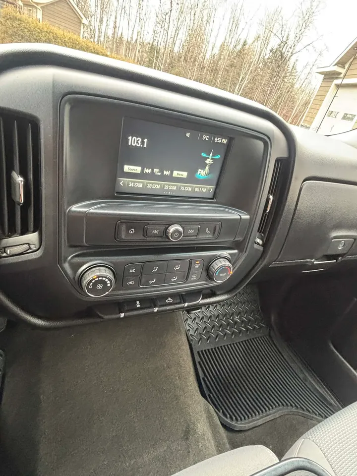 2018 Chevrolet Silverado  Image