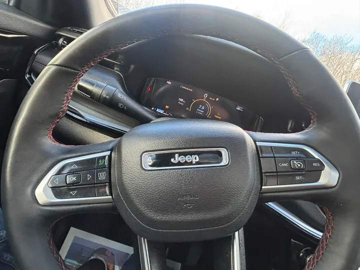 2024 Jeep Compass Trailhawk  Image