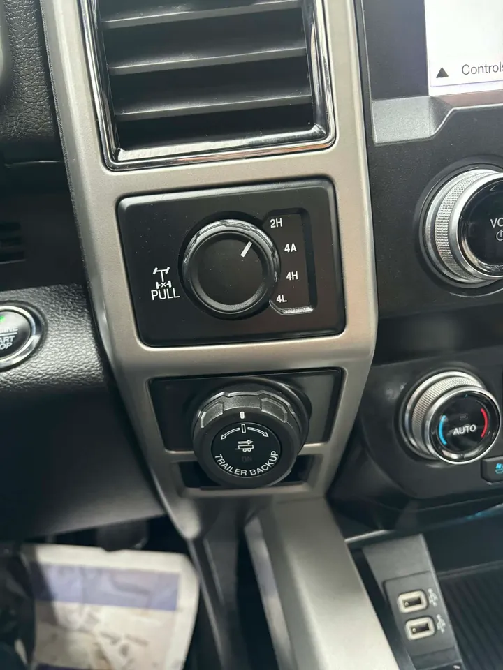 2019 Ford F-150 Lariat Image