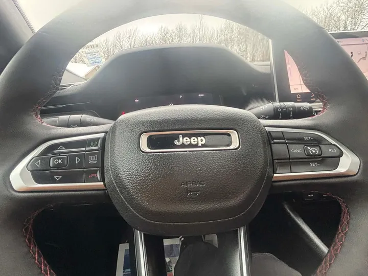 2024 Jeep Compass trailhawk Image