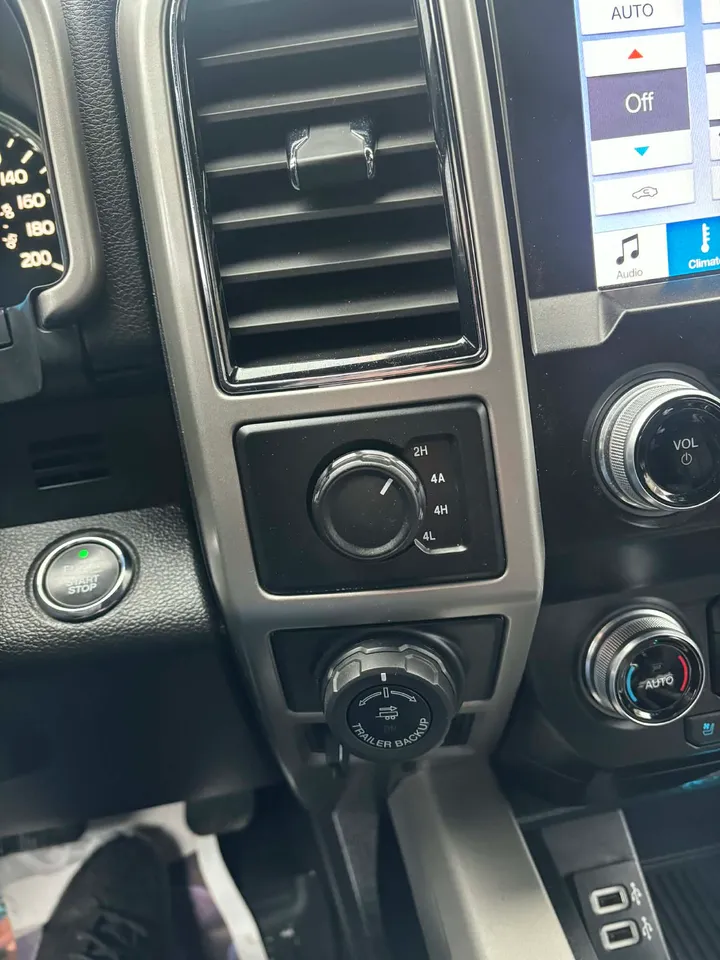 2019 Ford F-150 Lariat Image