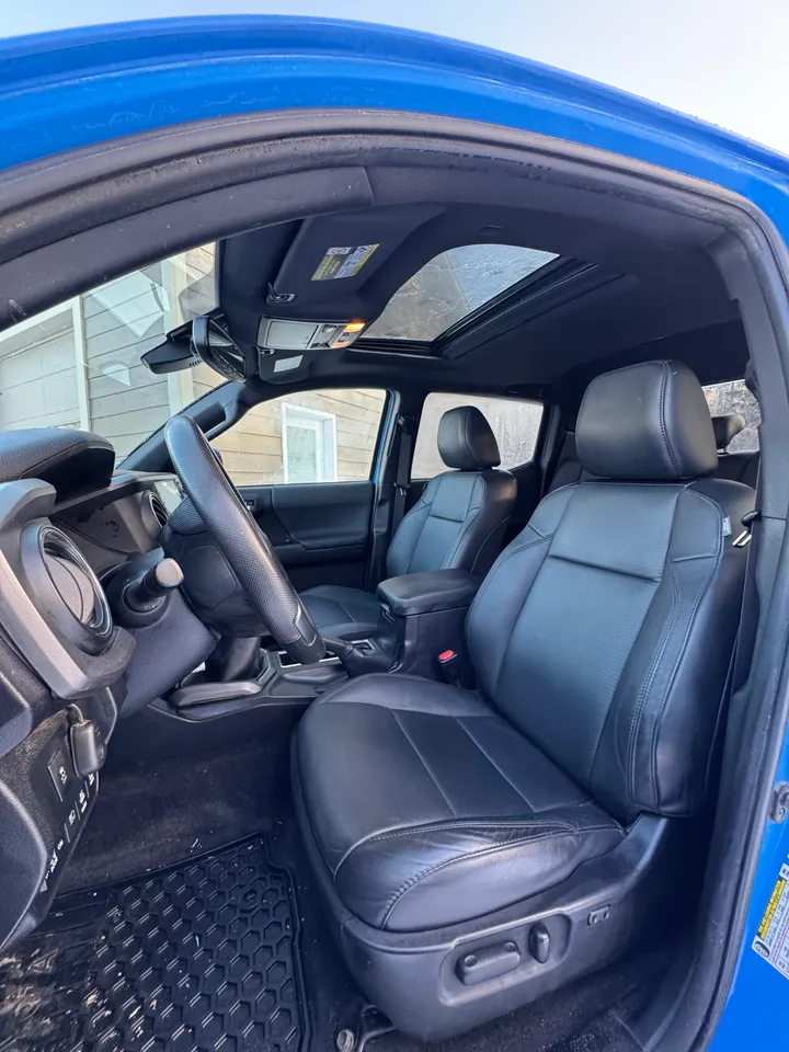 2021 Toyota Tacoma TRD Image