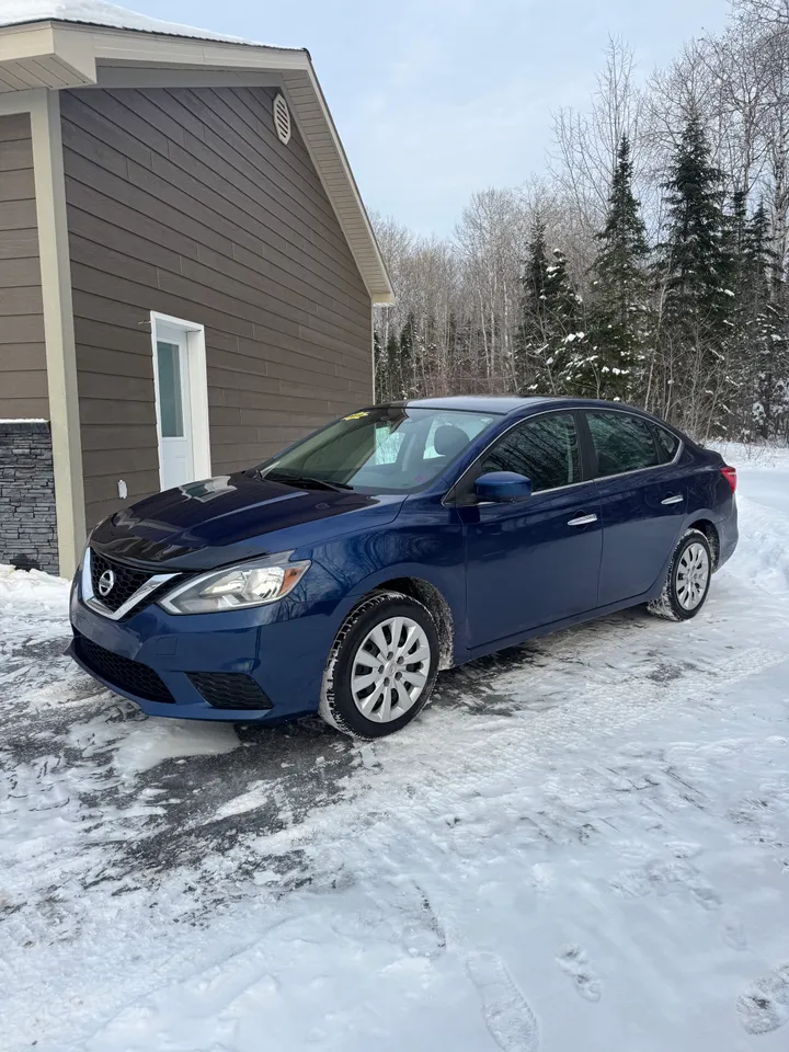 2019 Nissan Sentra S Image