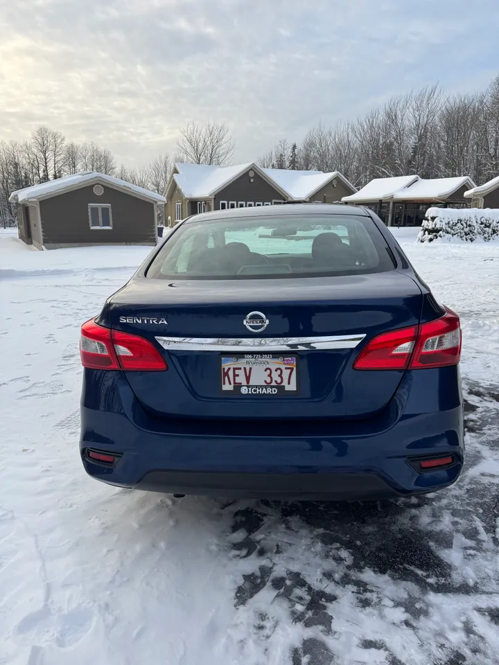 2019 Nissan Sentra S Image