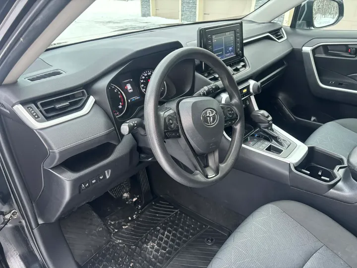 2022 Toyota Rav 4 LE Image