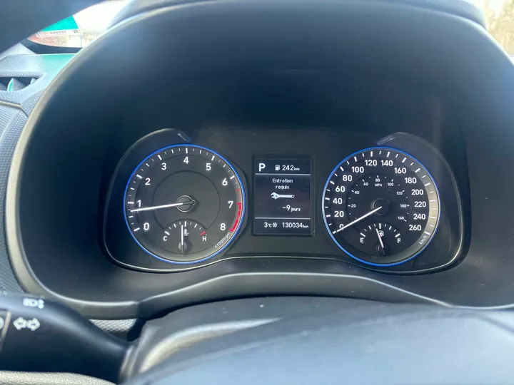 2021 Hyundai Kona Limited Image