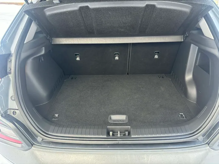 2021 Hyundai Kona Limited Image