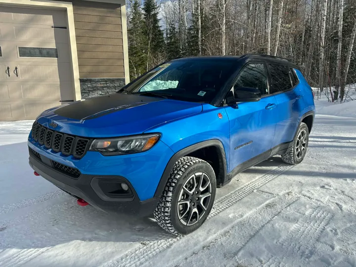 2024 Jeep Compass Trailhawk Image