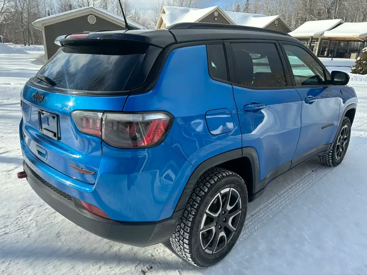 2024 Jeep Compass Trailhawk  Image