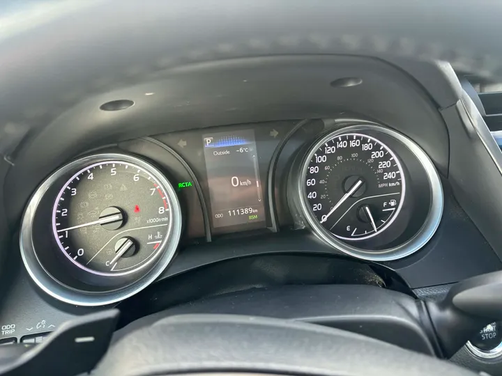 2018 Toyota Camry SE Image