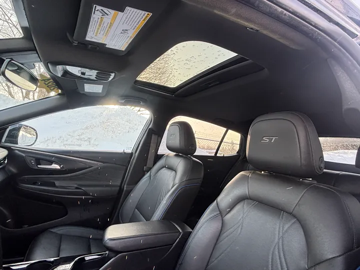 2024 Buick Envista Image