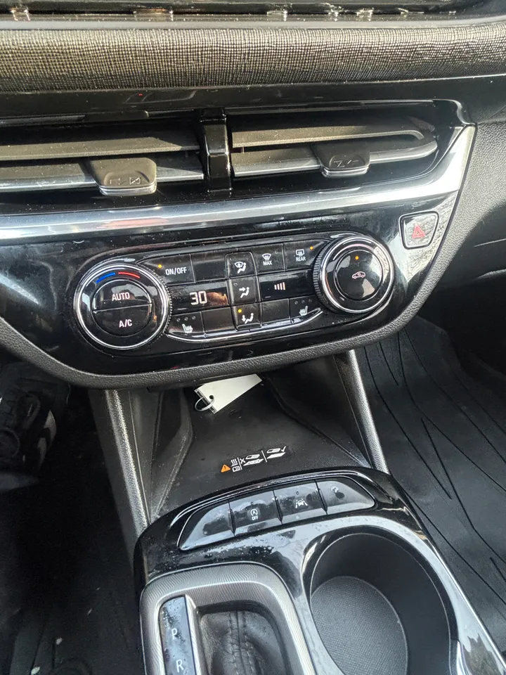 2024 Buick Envista Image