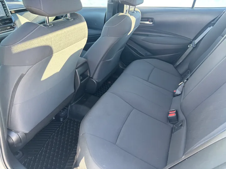 2020 Toyota Corolla LE Image