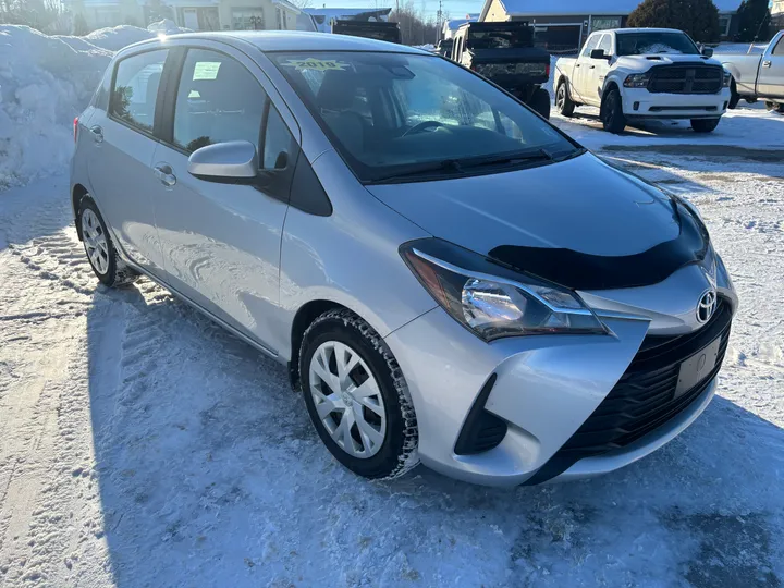 2019 Toyota Yaris LE Image