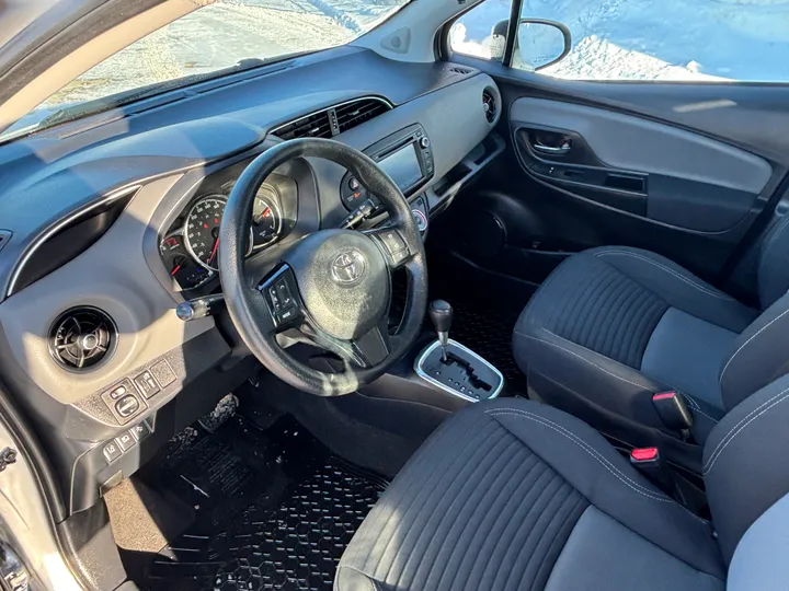 2019 Toyota Yaris LE Image