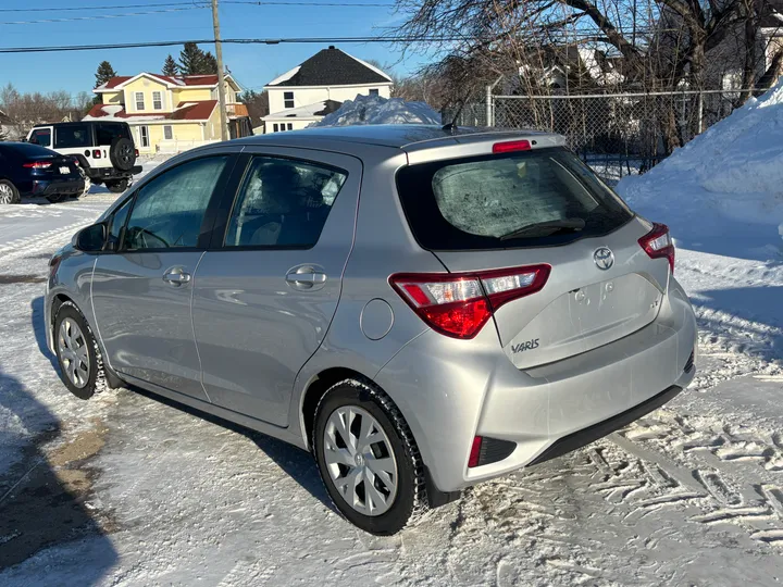 2019 Toyota Yaris LE Image