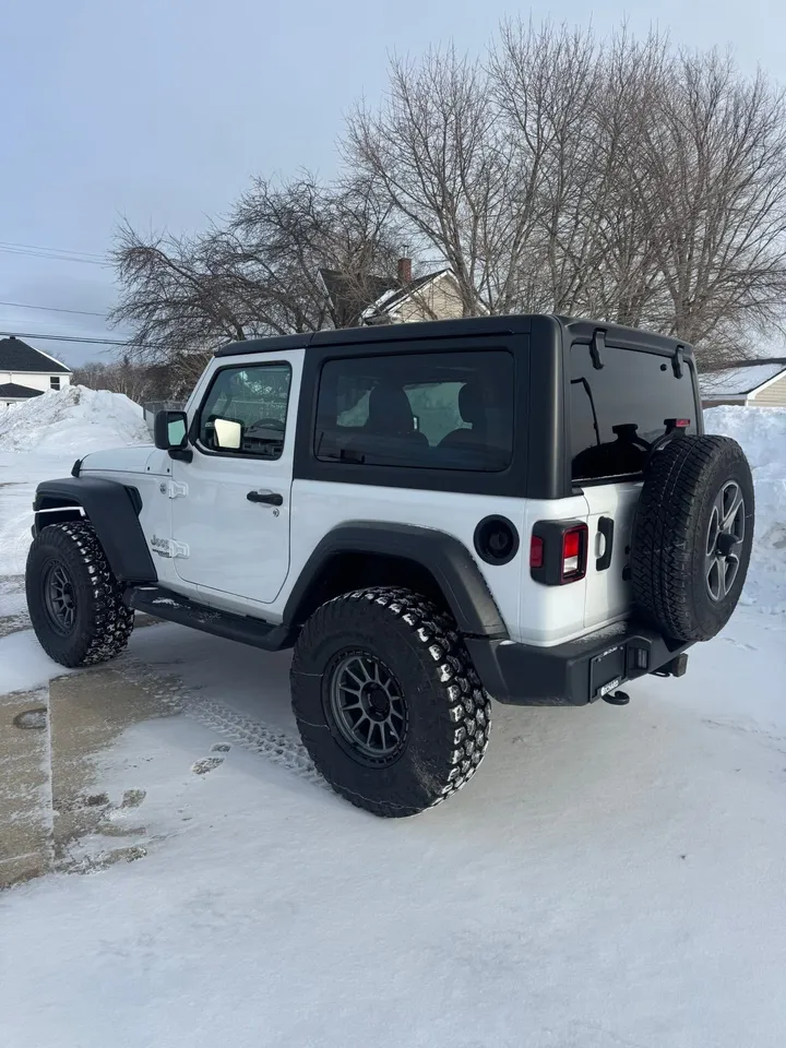 2021 Jeep Wrangler  Image