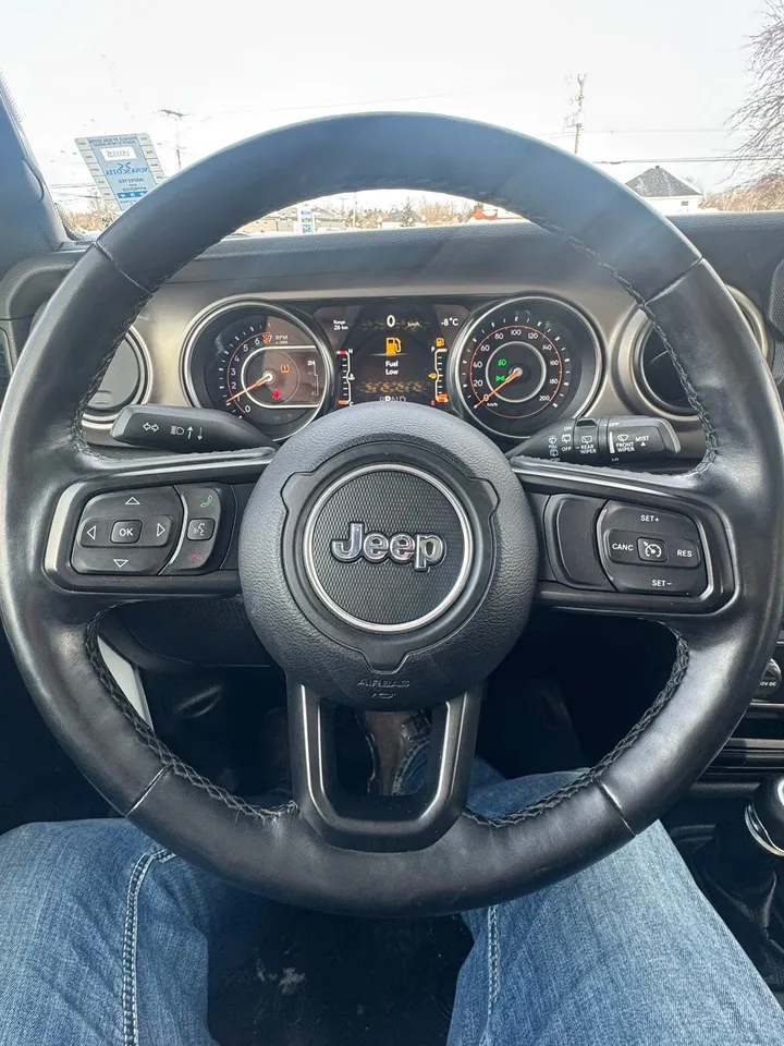 2021 Jeep Wrangler  Image