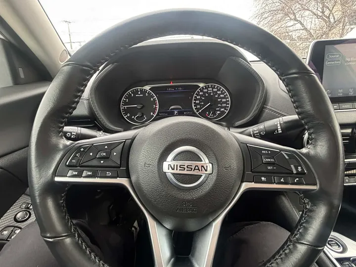 2022 Nissan Sentra Sv Image