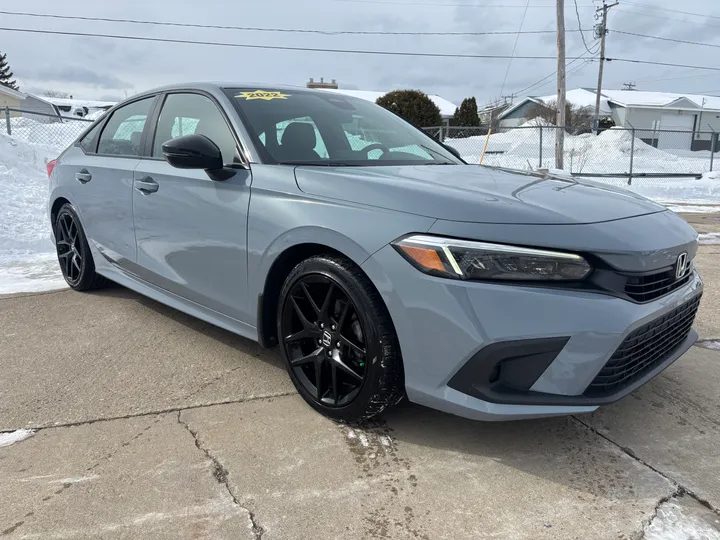 2022 Honda Civic Sport Image