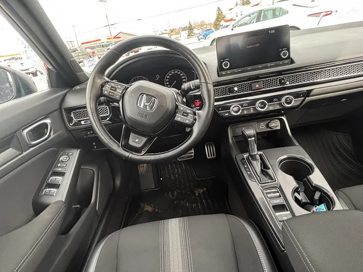 2022 Honda Civic Sport Image